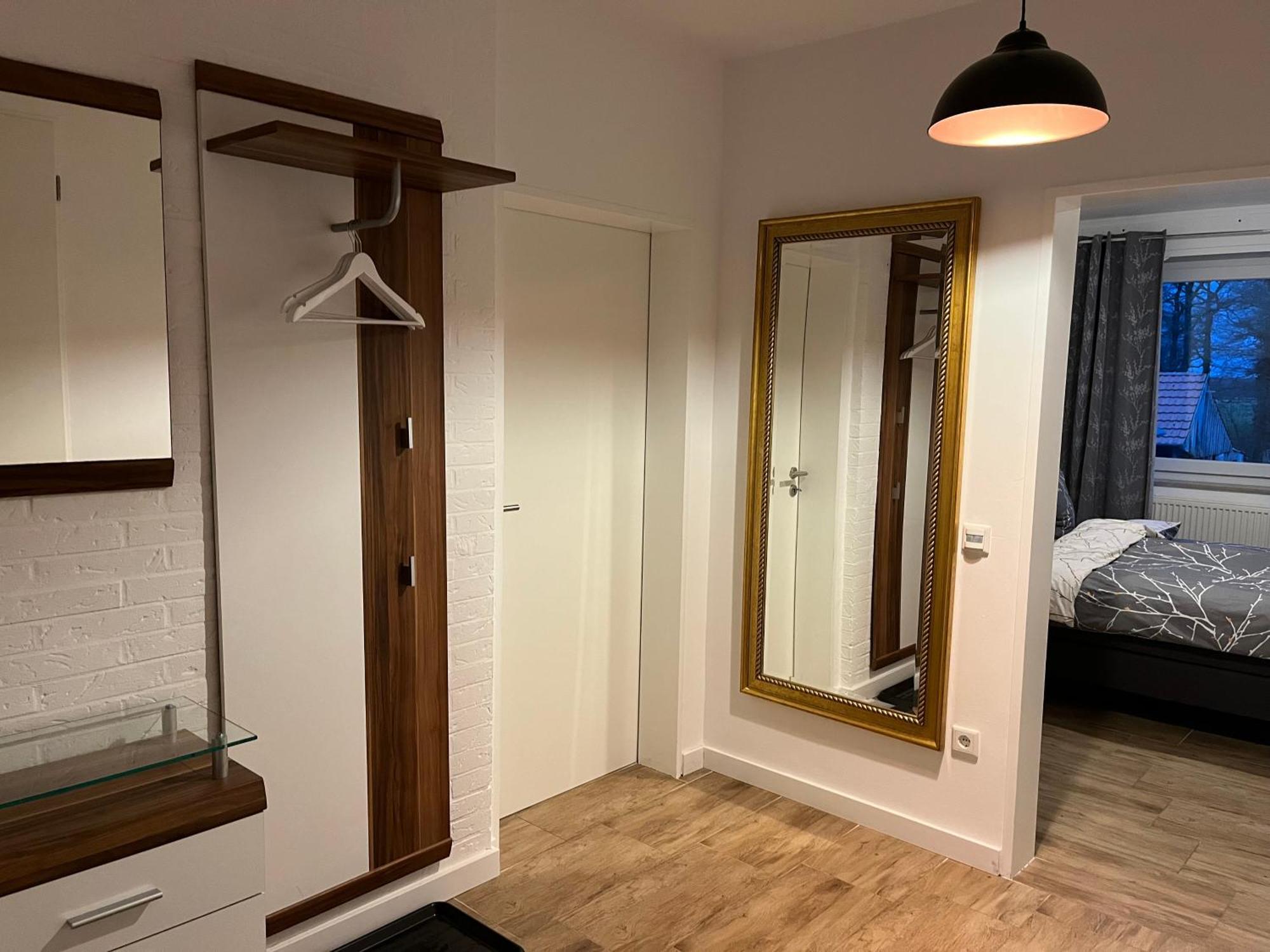 Wunderschoene Ferienwohnung Mit Balkon Auf Dem Bauernhof Greven Bagian luar foto