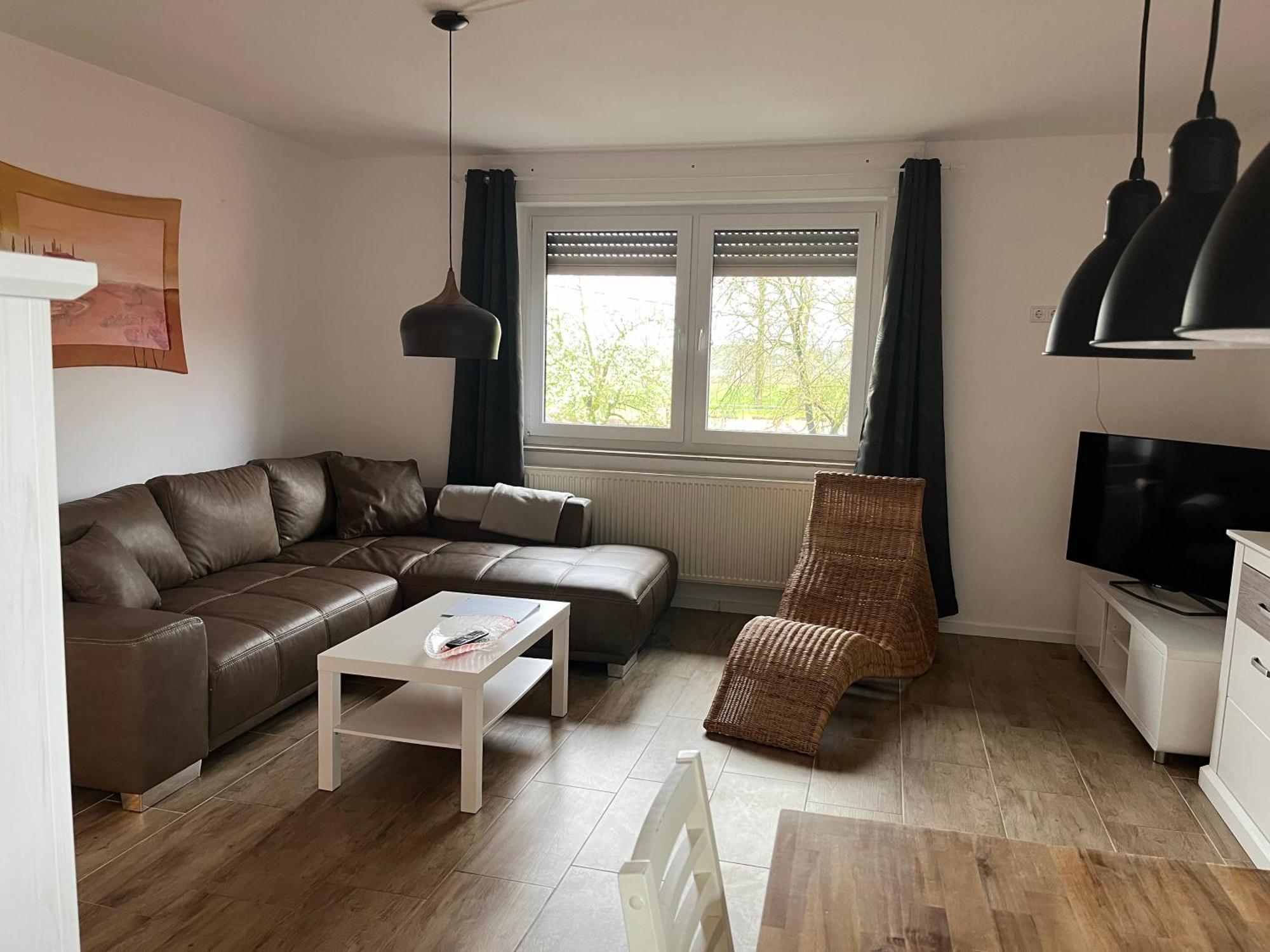 Wunderschoene Ferienwohnung Mit Balkon Auf Dem Bauernhof Greven Bagian luar foto
