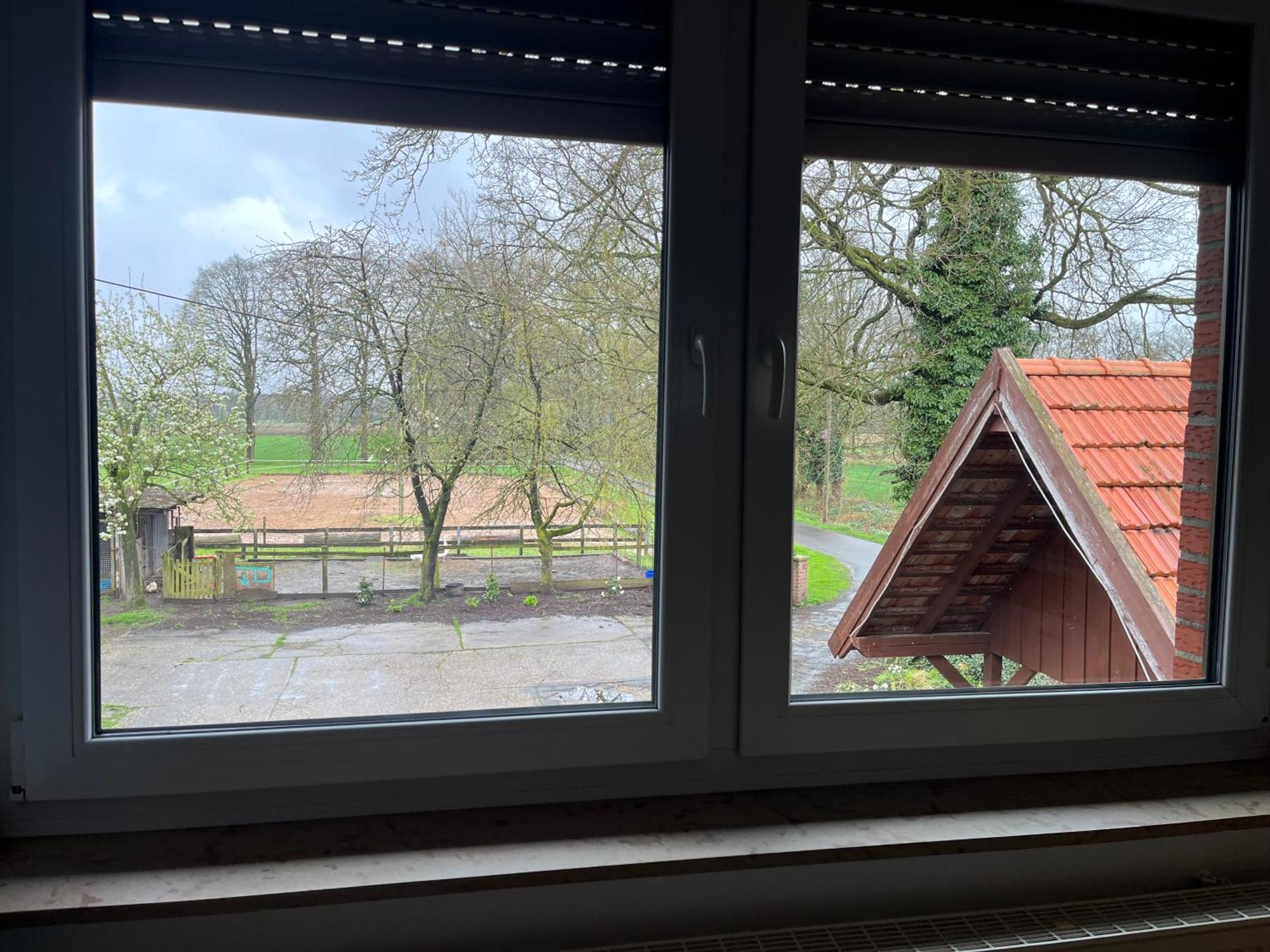 Wunderschoene Ferienwohnung Mit Balkon Auf Dem Bauernhof Greven Bagian luar foto